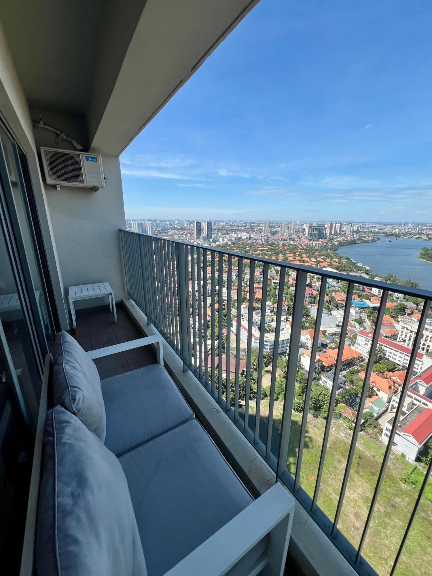 Căn hộ Masteri Thao Dien T4 3 Bedroom *